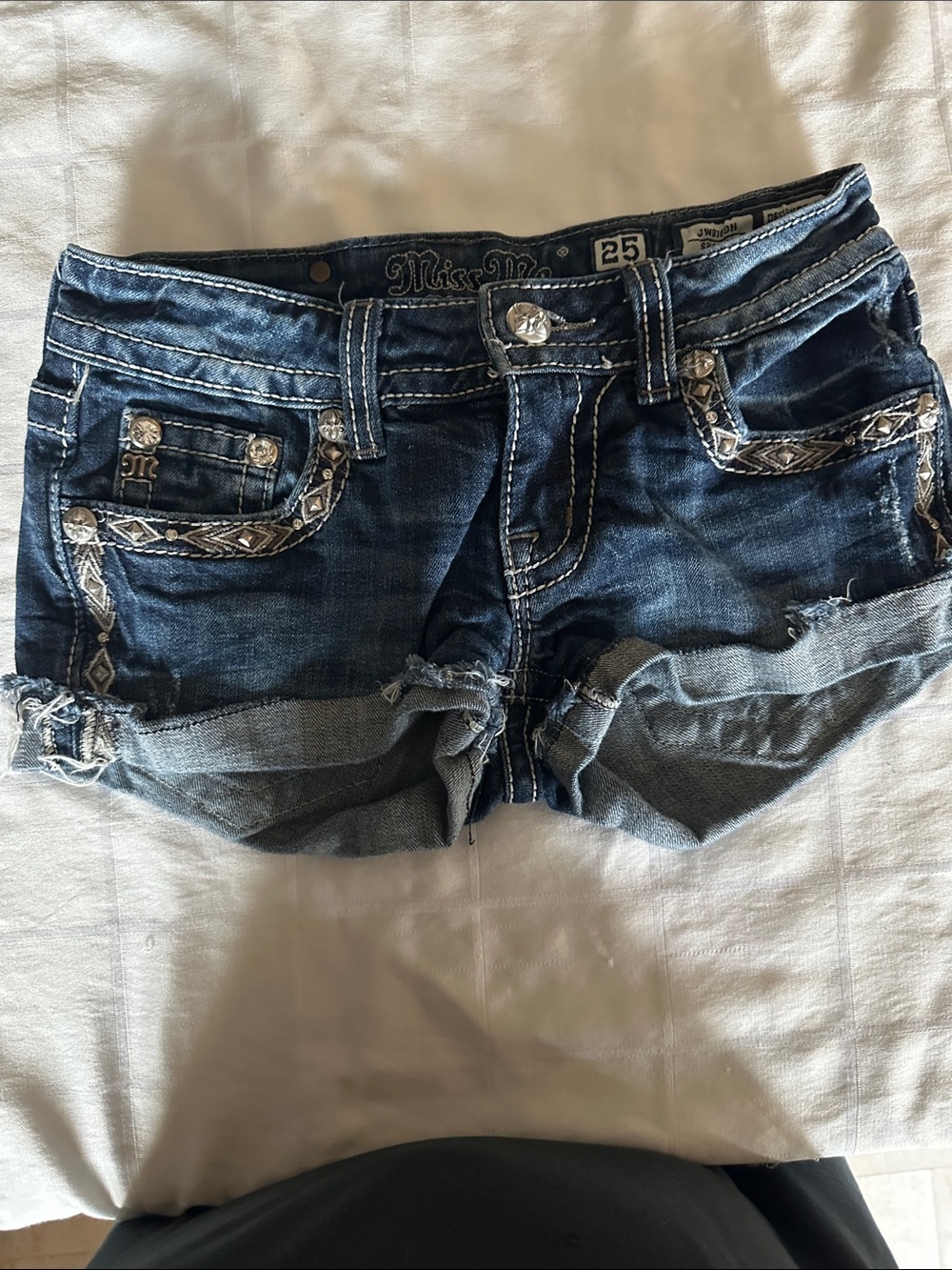 Miss Me Dark Blue Embroidered Rolled-Hem Denim Shorts Size 25